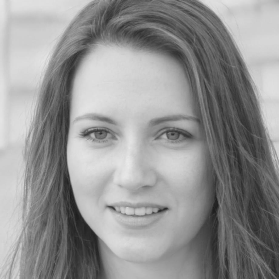 Анна Соколова - эксперт по цифровым продажам